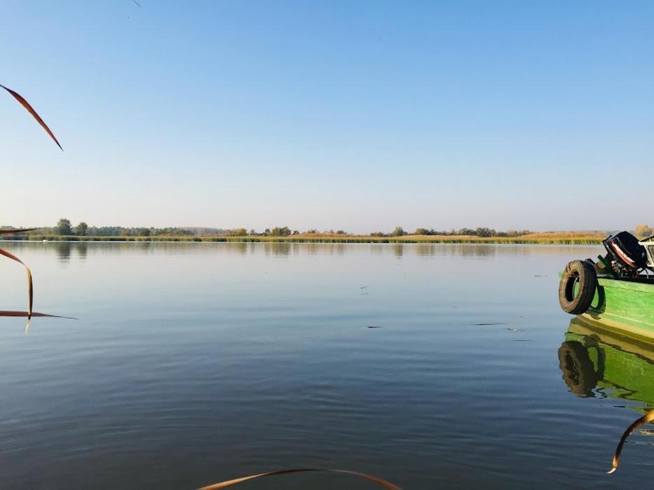Tomajor Vendeghazak Lägenhet Tiszaeszlar Exteriör bild